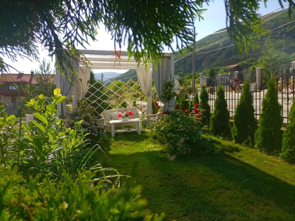 Белият Кът Apartment Sapareva Banya ภายนอก รูปภาพ